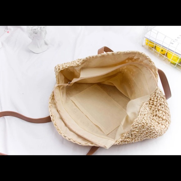 NEW OVERSIZED LARGE WOVEN STRAW TOTE HANDBAG OR BEACH BAG NATURAL COLOR-NEW - Picture 7 of 8